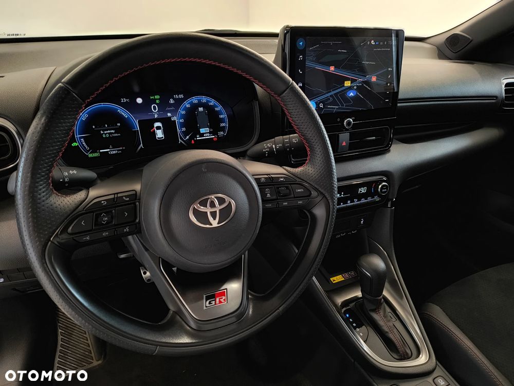 Toyota Yaris Hybrid 1.5 GR Sport - 14