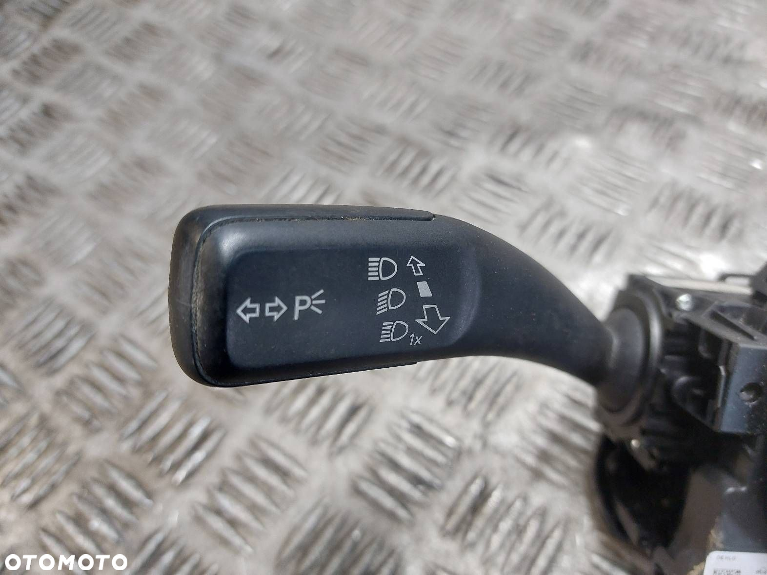 MANETKA PRZEŁĄCZNIK ZESPOLONY TAŚMA SYGNAŁU AUDI A5 8T 8K0953568F - 2