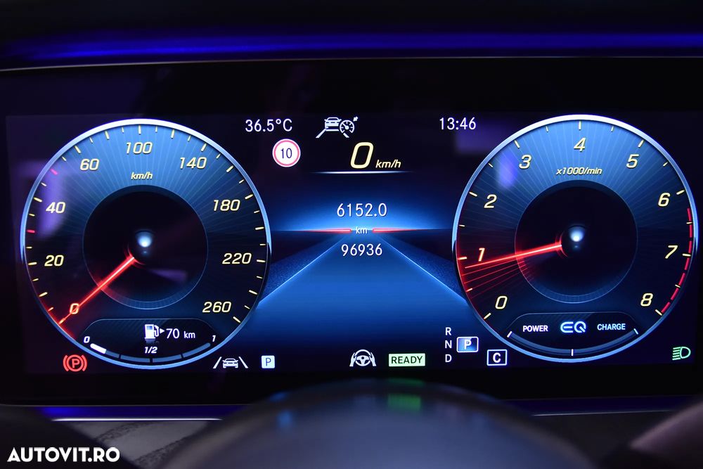 Mercedes-Benz E - 11
