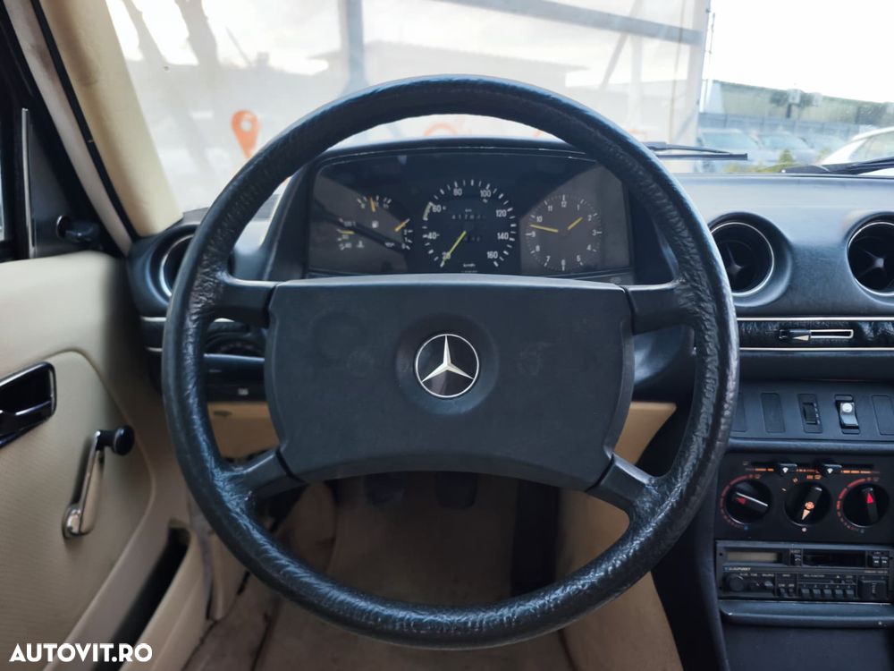 Mercedes-Benz W123 - 19