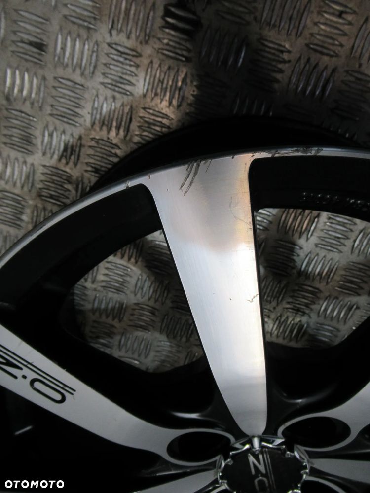 Felgi OZ MICHELINAGELO 8 MBDC 7Jx16 et42 4x100 - 10