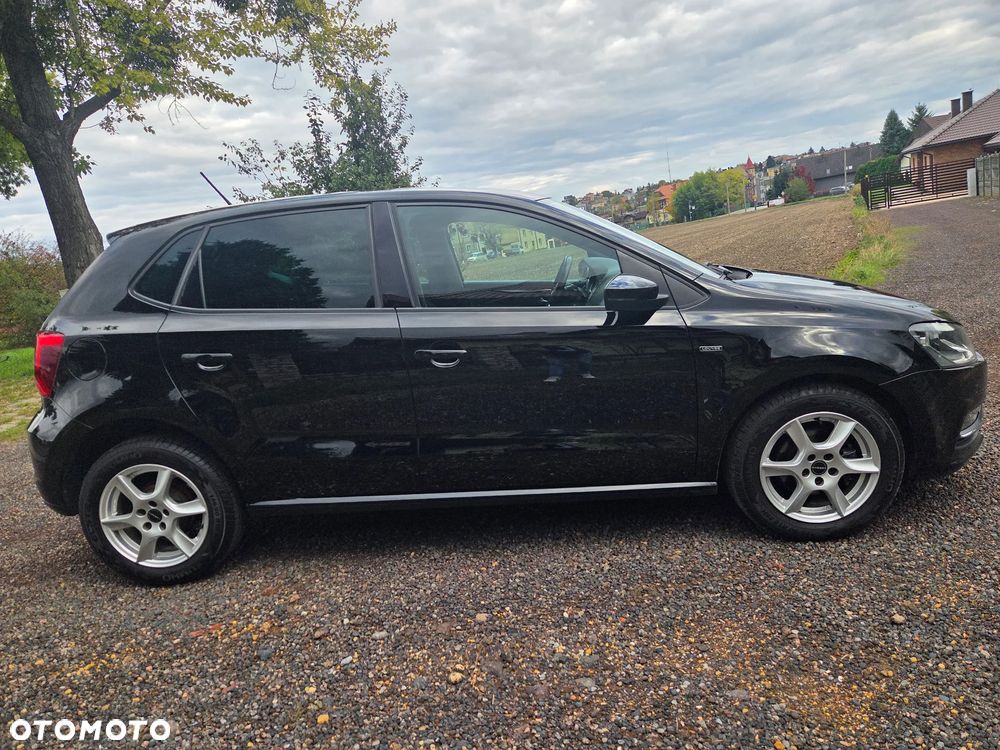 Volkswagen Polo 2015 photo 5