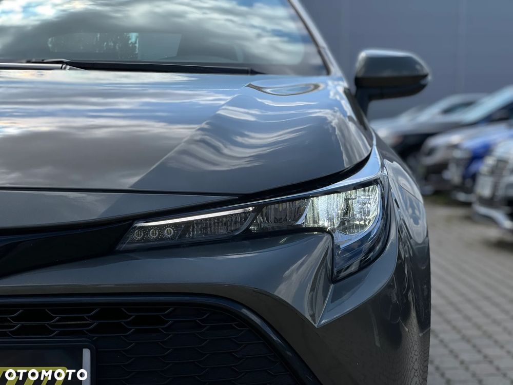 Toyota Corolla - 12