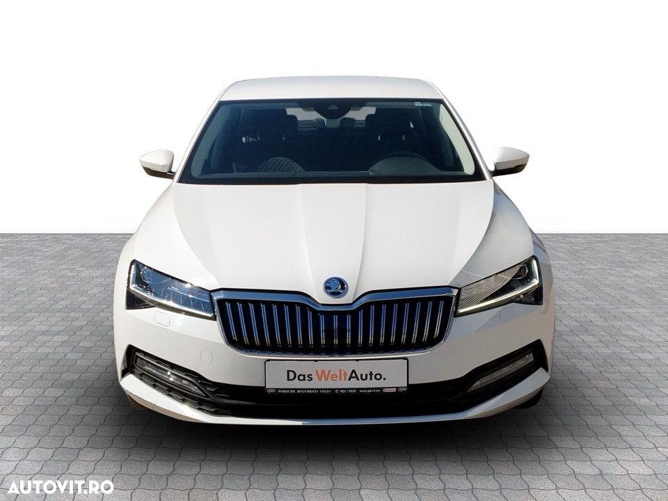 Skoda Superb 2.0 TDI Ambition - 2