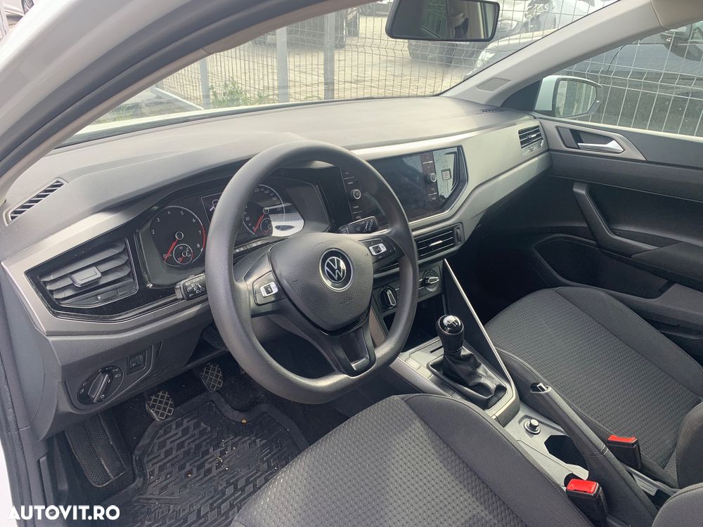Volkswagen Polo - 4