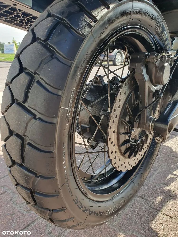 Yamaha Super Tenere - 35