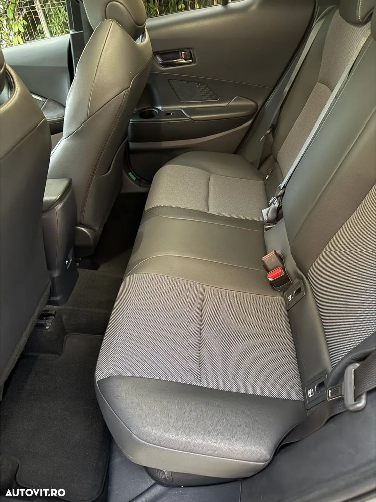 Toyota C-HR 2.0 HEV 197 CP 4x2 CVT Premiere Edition - 16