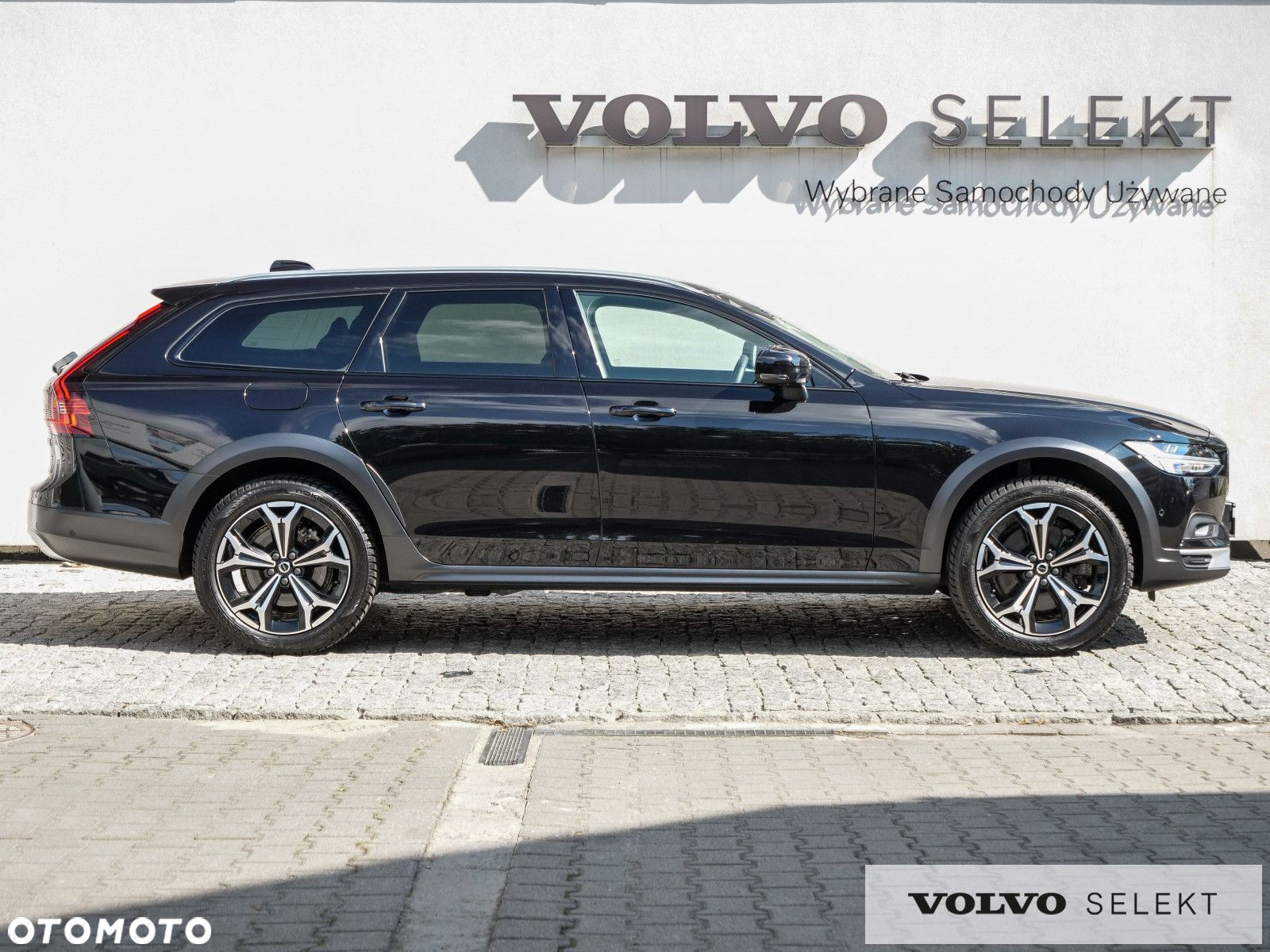 Volvo V90 Cross Country - 5