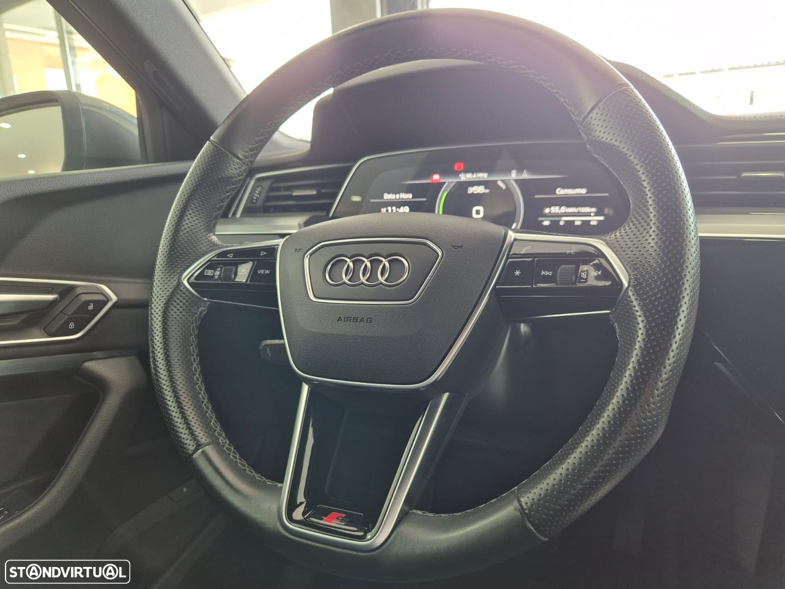 Audi e-tron 55 quattro S line - 13