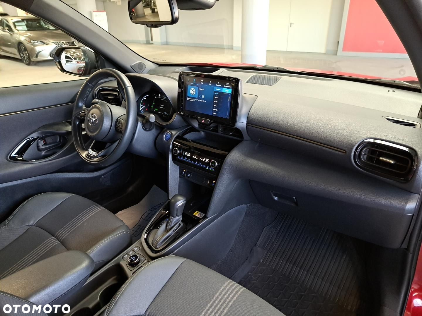Toyota Yaris Cross - 14