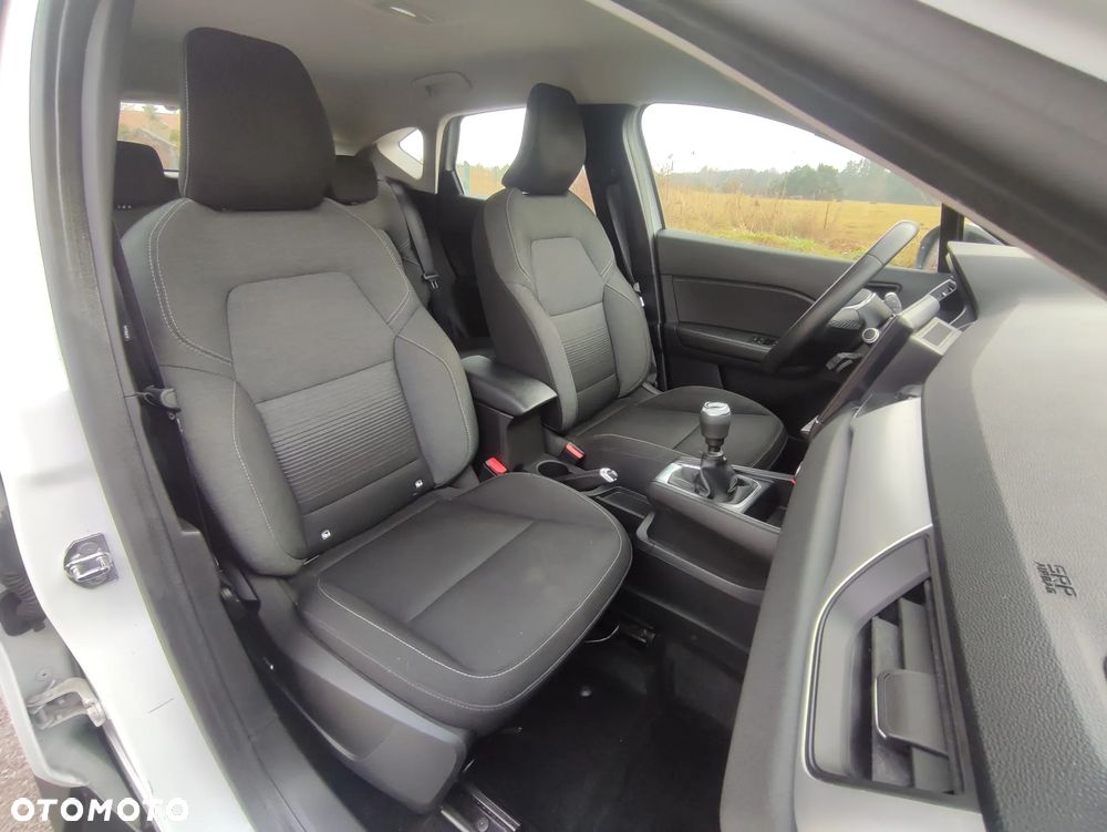 Renault Captur TCe 100 BUSINESS EDITION - 18