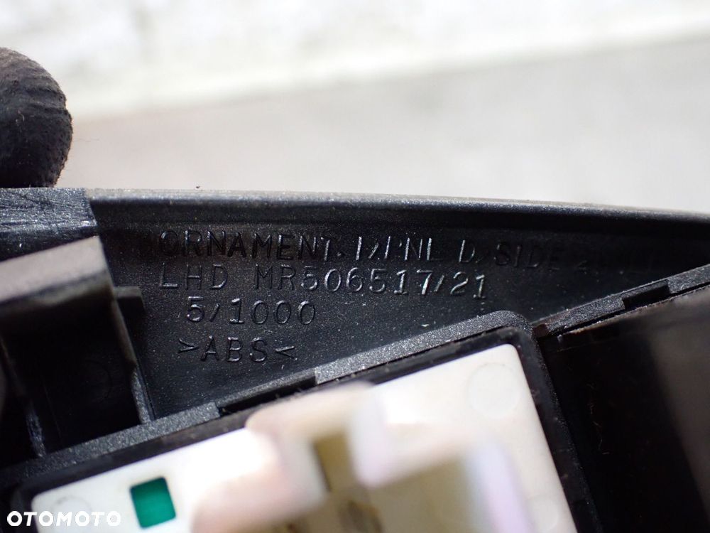 PANEL STEROWANIA LUSTEREK MITSUBISHI LANCER VII 2.0 - 6