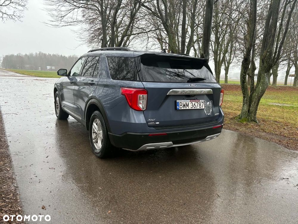 Ford Explorer - 14