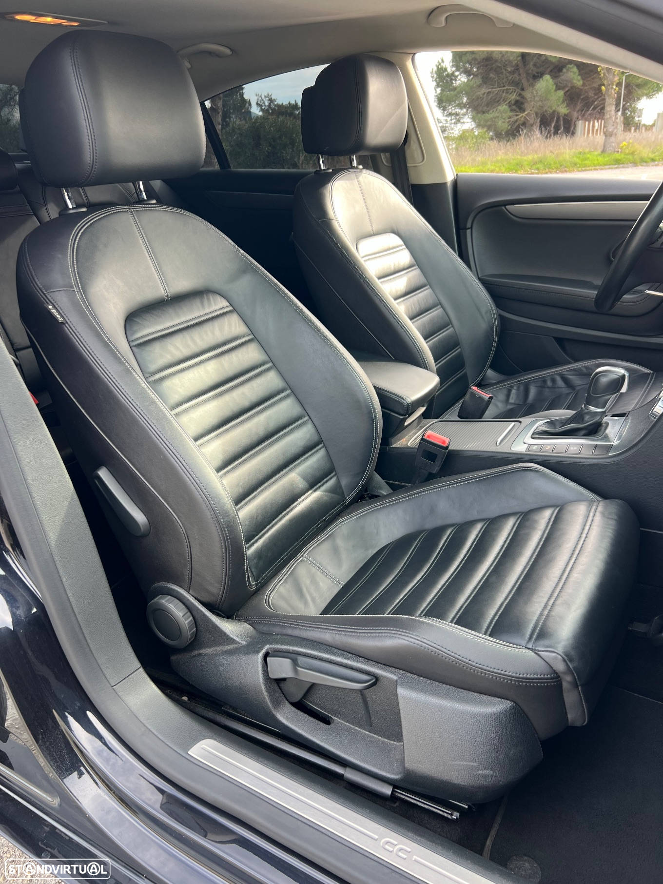 VW Passat CC - 28