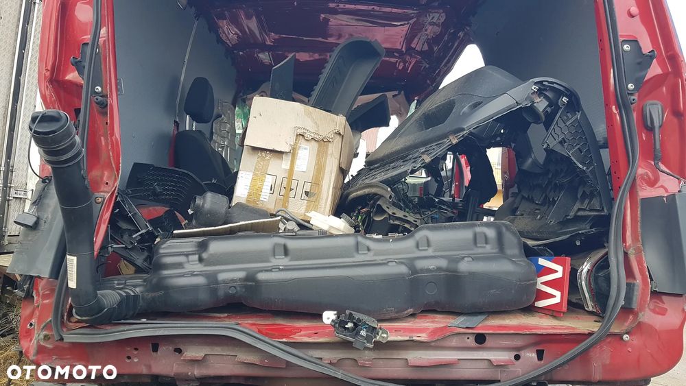 MERCEDES VITO W 447 2021 r CZĘŚCI KAROSERIA - 9