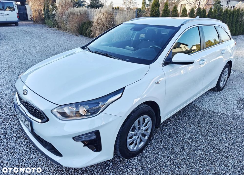 Kia Ceed 1.6 CRDi SCR M - 1