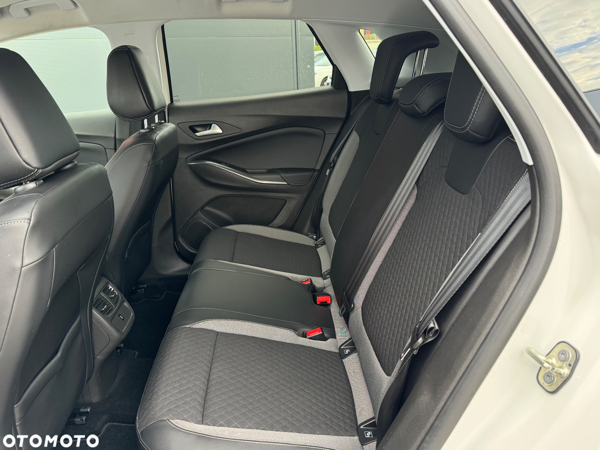 Opel Grandland X 1.5 CDTI Ultimate S&S - 10