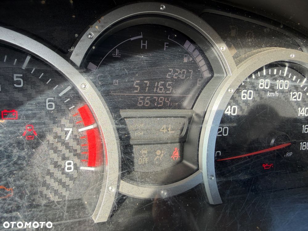 Suzuki Jimny - 12