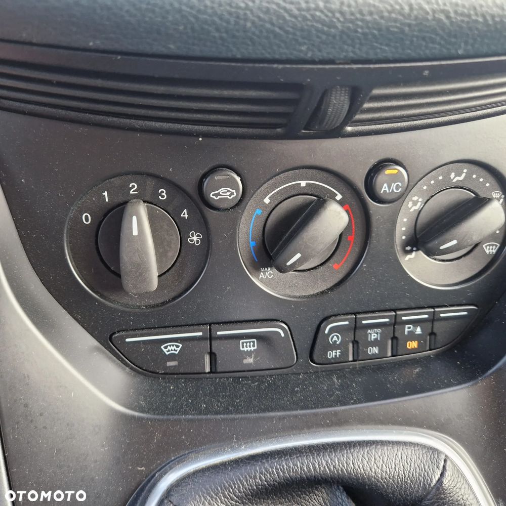 Ford C-MAX 1.0 EcoBoost Titanium ASS - 17