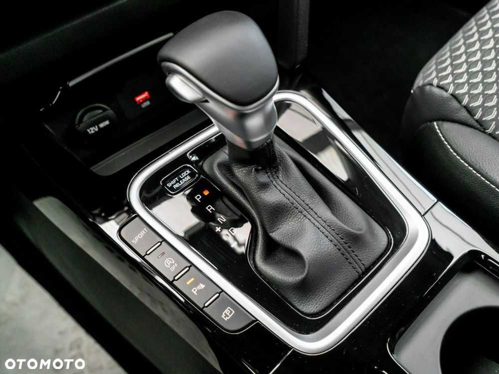 Kia XCeed 1.5 T-GDI L DCT - 16
