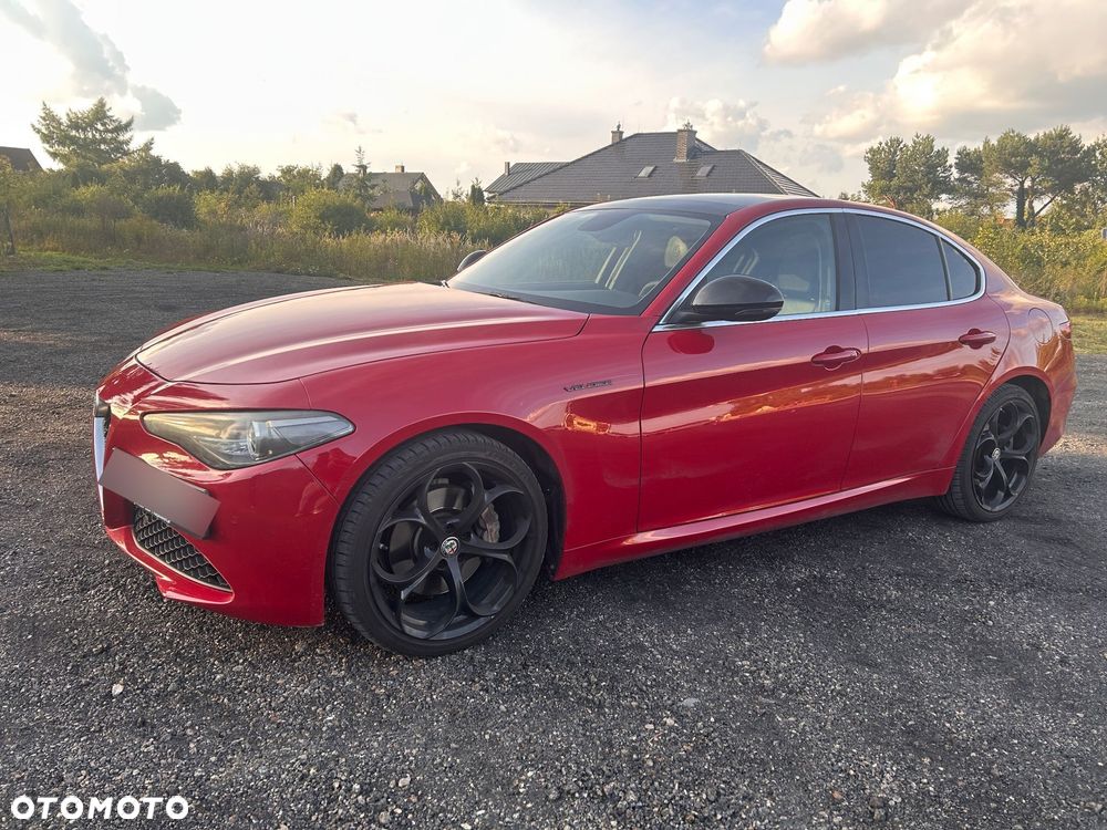 Alfa Romeo Giulia 2017 photo 3