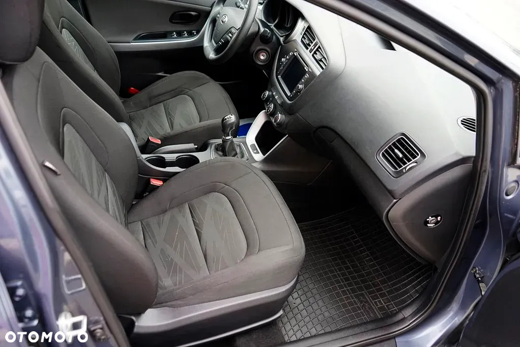 Kia Ceed - 18
