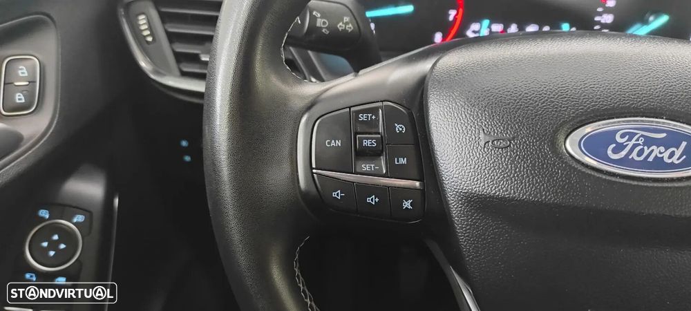 Ford Puma 1.0 EcoBoost MHEV Titanium - 39