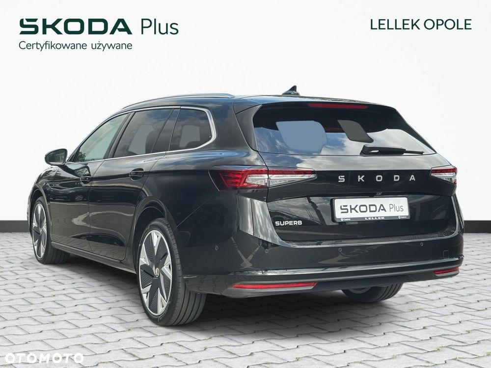 Skoda Superb 1.5 TSI mHEV Selection DSG - 8
