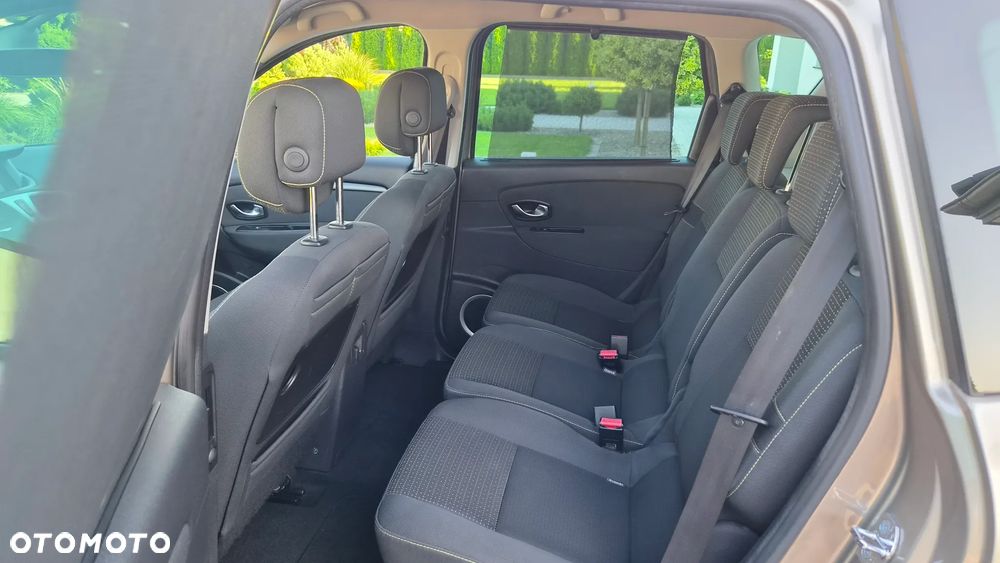 Renault Scenic TCe 130 Dynamique - 16