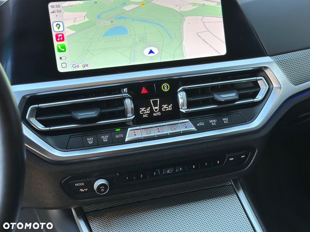 BMW Seria 3 318d M Sport - 22