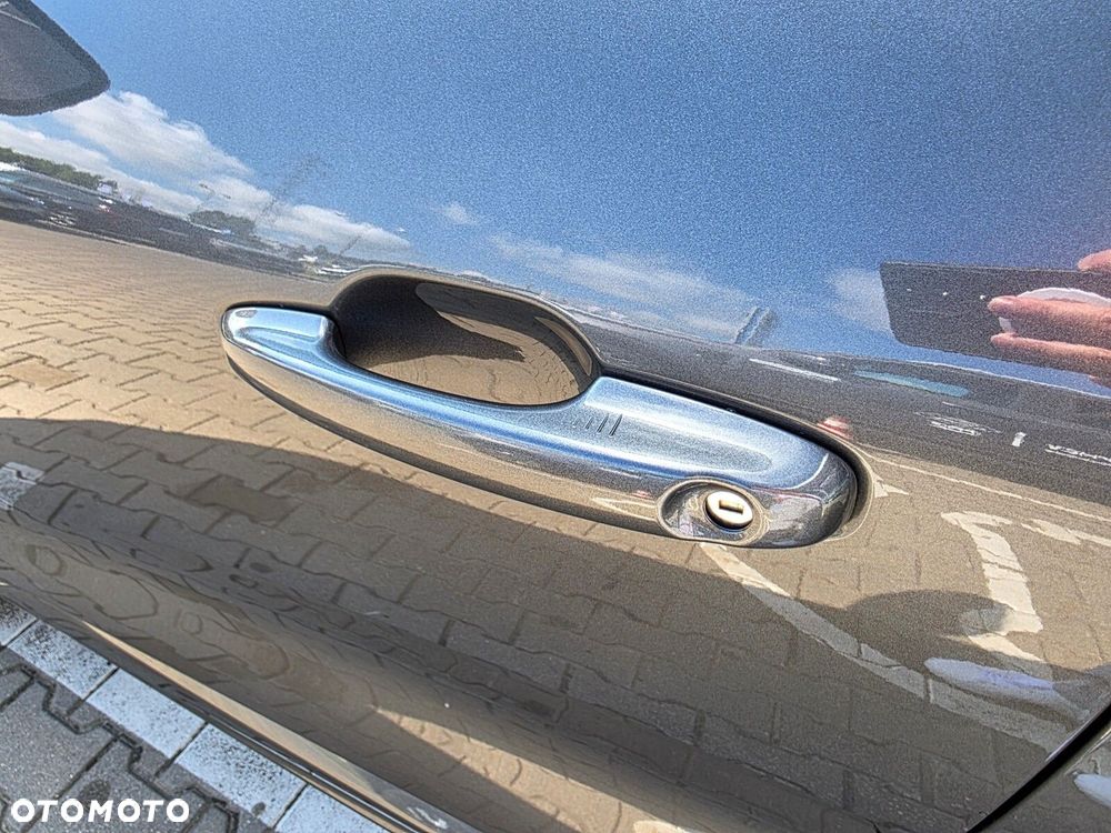 Ford Kuga - 12