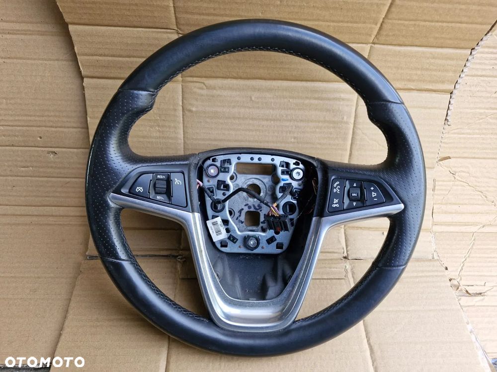 Kierownica skórzana skóra Opel Insignia A - 1
