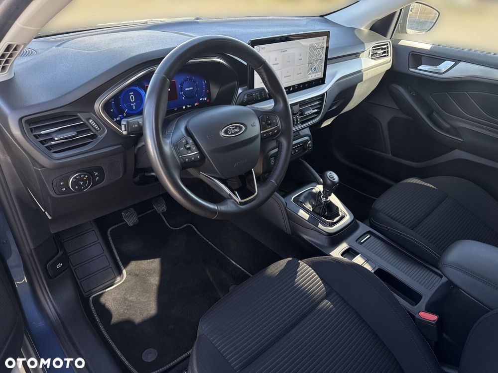 Ford Focus - 10