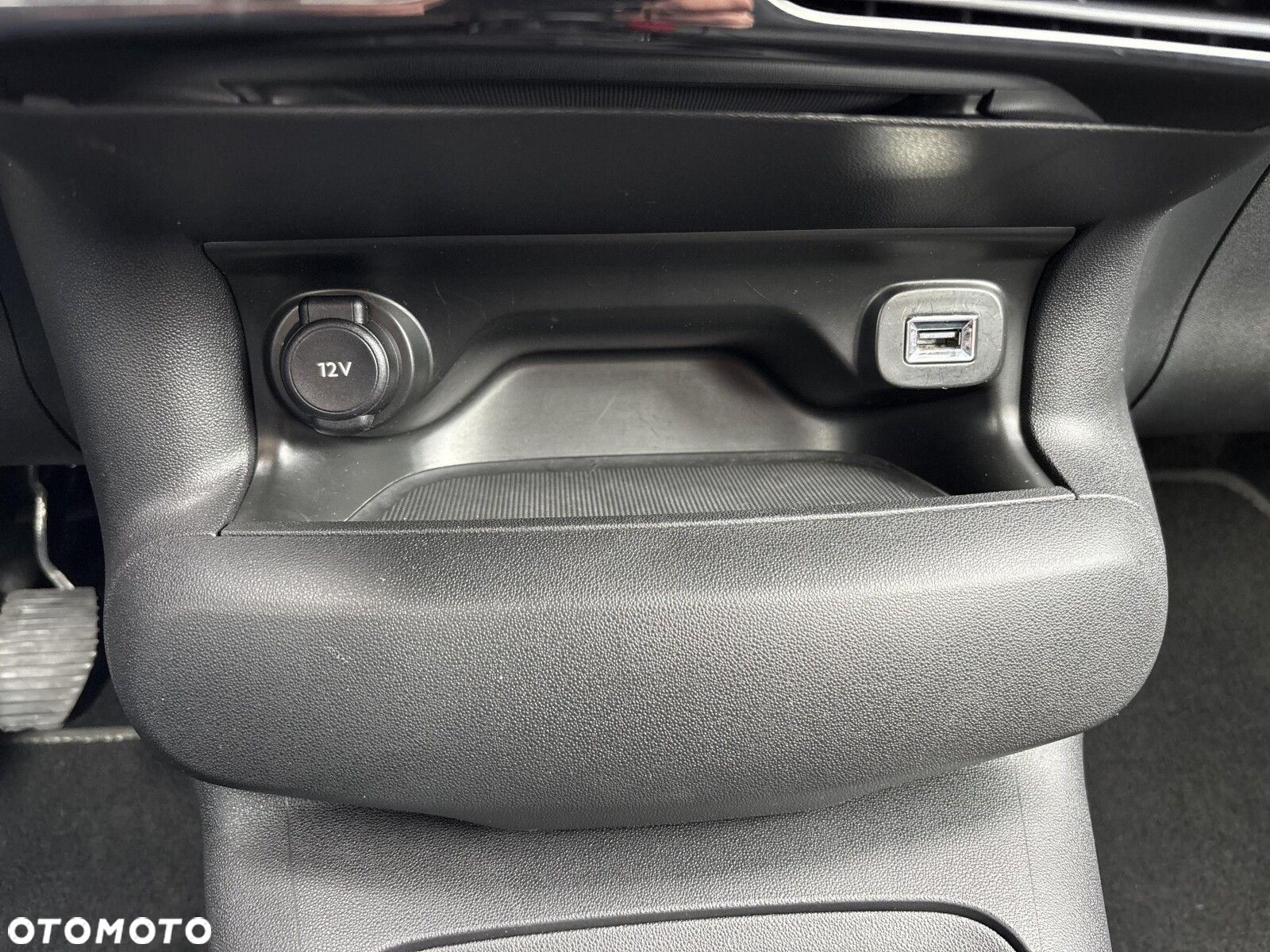 Citroën C4 Cactus - 28