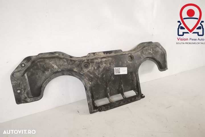 Scut Motor Partea Din Spate Original In Stare Buna Mercedes-Benz ML W1 - 2