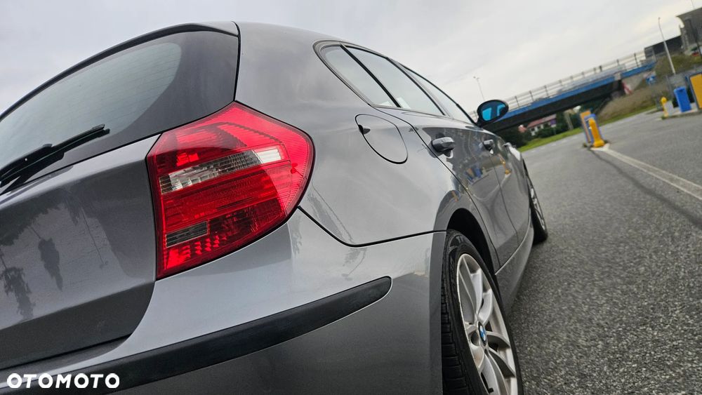 BMW Seria 1 - 16