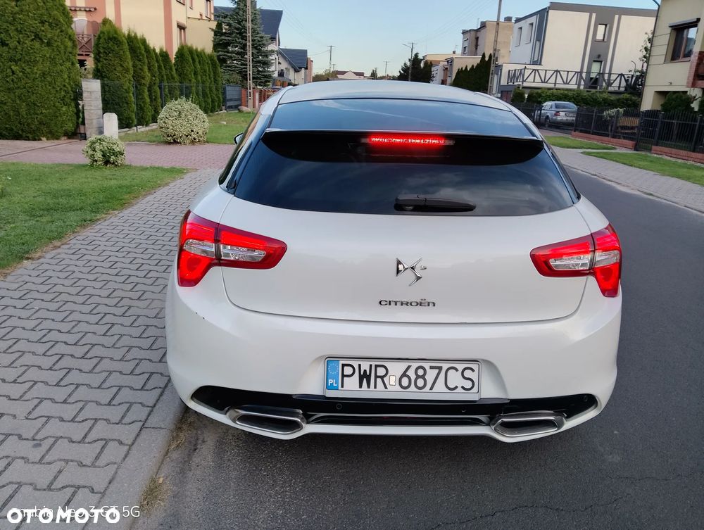 Citroën DS5 2.0 HDi Hybrid4 SoChic MCP - 6