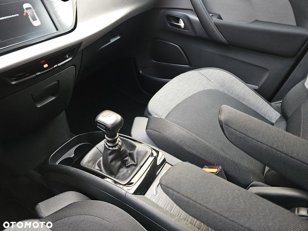 Citroën C4 SpaceTourer - 19
