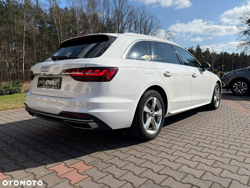 Audi A4 Avant - 10