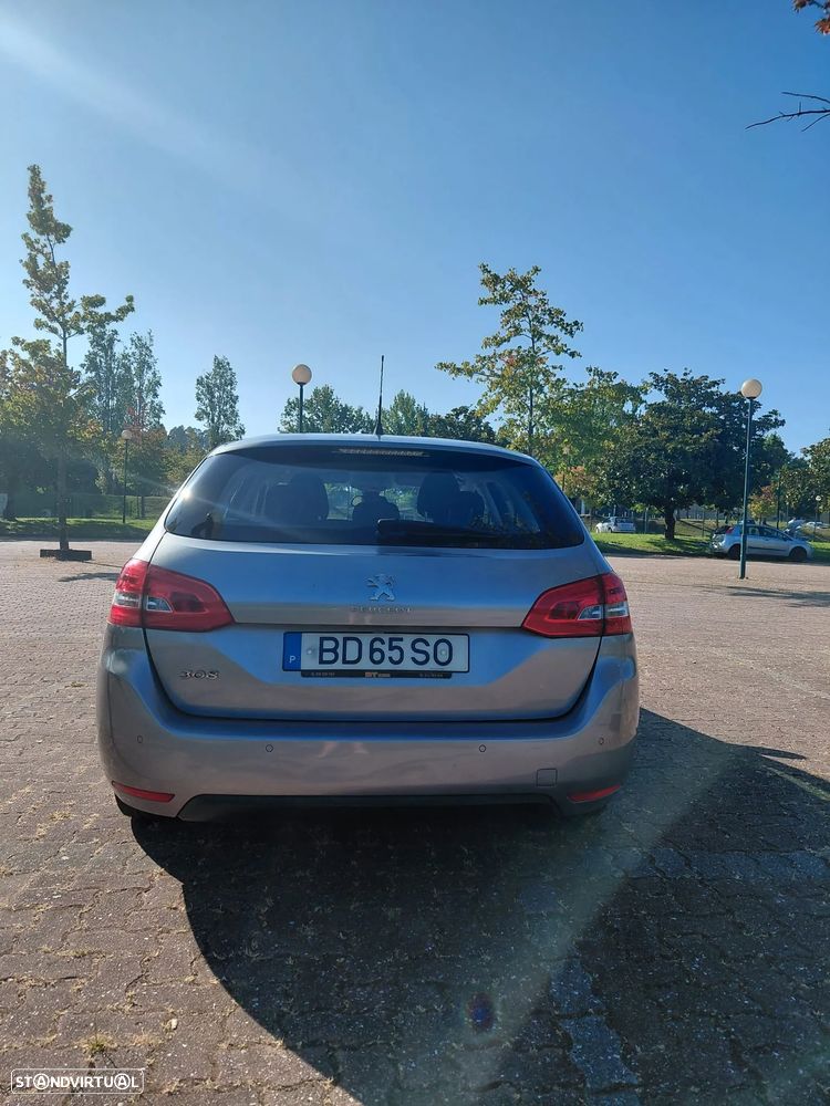 Peugeot 308 SW BlueHDi 130 EAT8 Allure - 11