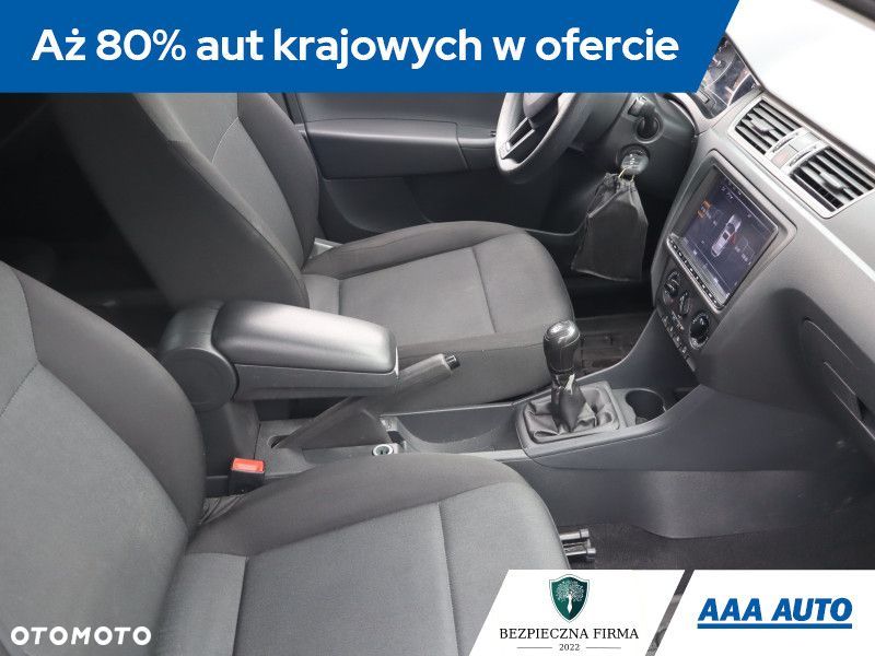 Skoda RAPID - 11