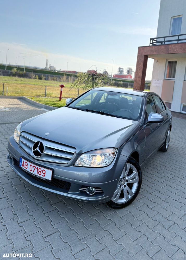 Mercedes-Benz C 220 CDI DPF Elegance - 1