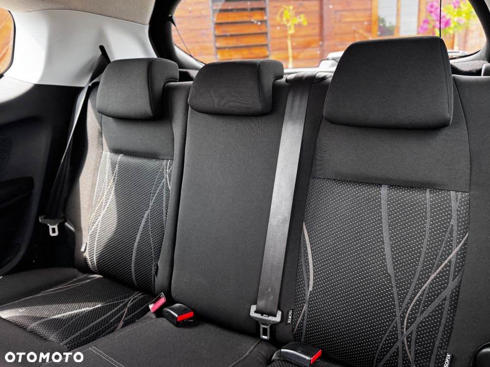Peugeot 208 1.6 e-HDi Active STT - 9