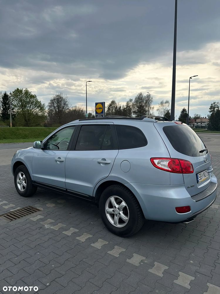 Hyundai Santa Fe - 3