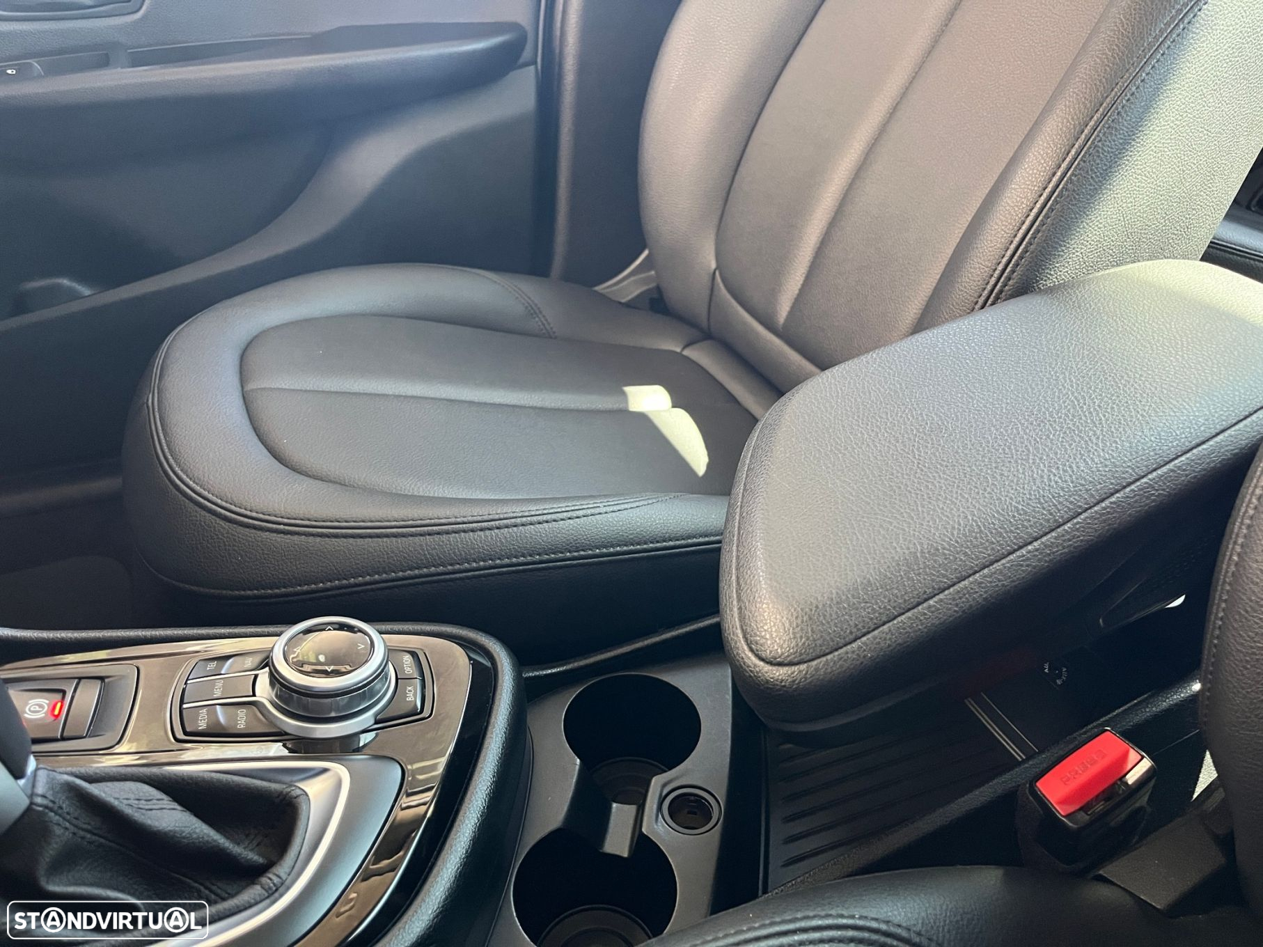 BMW 216 Gran Tourer d Line Luxury Auto - 35