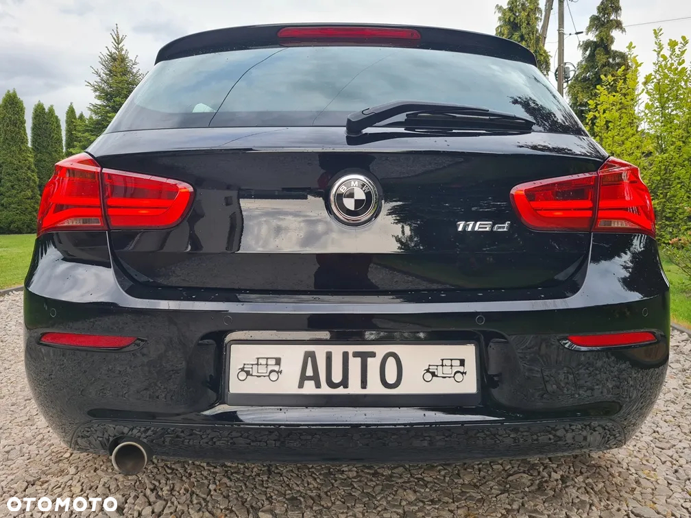 BMW Seria 1 116d - 12