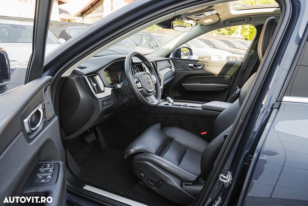 Volvo XC 60 Recharge T6 Twin Engine eAWD Inscription Expression - 16