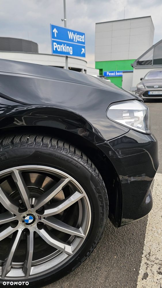 BMW Seria 5 518d Sport Line - 9