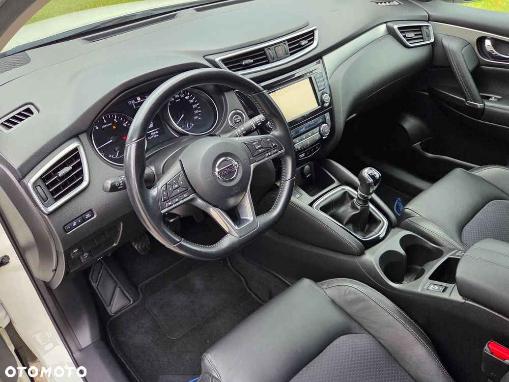 Nissan Qashqai 1.2 DIG-T 360 - 27