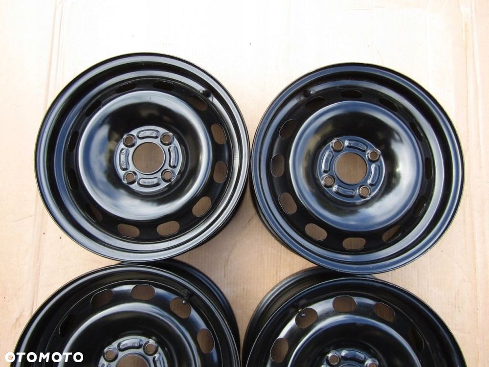 4x Felgi 15 Ford B-MAX Fiesta MK7 Ecosport Transit Courier Mazda 2 B MAX - 4
